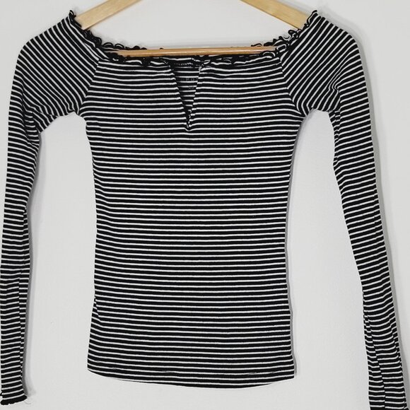 Aeropostale Striped Black White Cotton Spandex Ruffle Neck Long Sleeve Rib Y2K - Picture 4 of 11